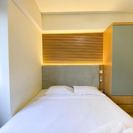 Comfort Living And Warm 3Br At Meikarta Apartment By Travelio Cikarang Exterior photo